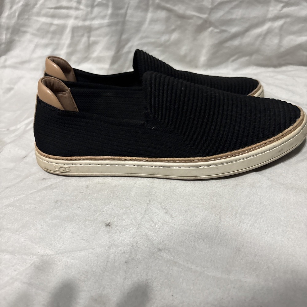 UGG Solid Black Fabric W/ Leather Trim Slip On Casual Shoes US Size 7.5 Women - Picture 6 of 10